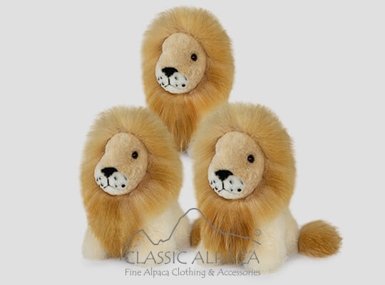 Baby Alpaca Fur - Cushing Lion Ornament 10 Inches
